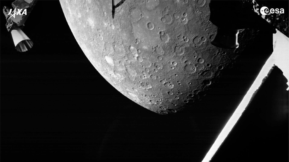 Merkurius, sedd från Bepi Colombo-sonden. Foto: Esa via AP/TT