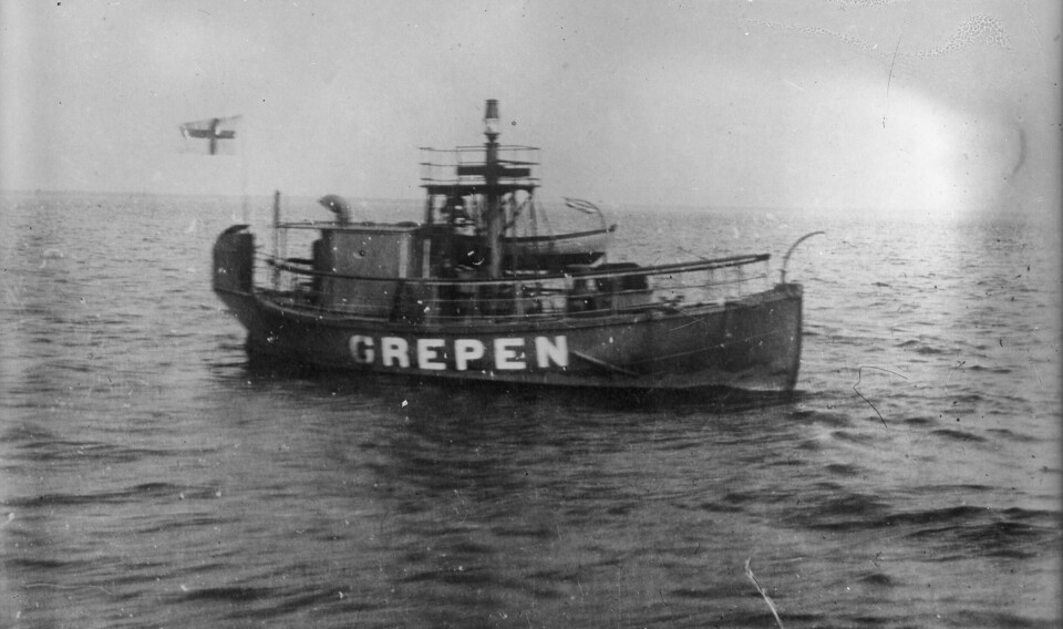 Det ena av de två fyrskeppen Grepen som var i tjänst i Öresundsgrepen, en kil mellan Gräsö och fastlandet norr om Öresund. Det andra i ordningen sänktes under dramatiska former. Foto: KAMERAREPORTAGE/TT Det ena av de två fyrskeppen Grepen som var i tjänst i Öresundsgrepen, en kil mellan Gräsö och fastlandet norr om Öresund. Det andra i ordningen sänktes under dramatiska former. Foto: KAMERAREPORTAGE/TT