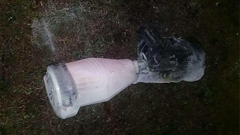 Hoverboarden på bilden fattade eld under laddning i en familjs hem i New Jersey, USA, i slutet av 2015. Foto: Lanoka Harbor Fire Department Hoverboarden på bilden fattade eld under laddning i en familjs hem i New Jersey, USA, i slutet av 2015. Foto: Lanoka Harbor Fire Department
