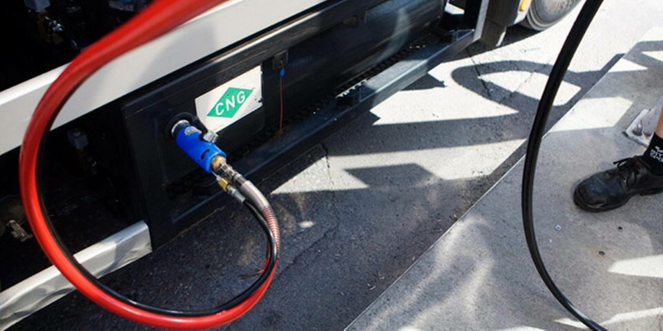 Tankning av biogas. Foto: Andreas Apell / SCANPIX Tankning av biogas. Foto: Andreas Apell / SCANPIX