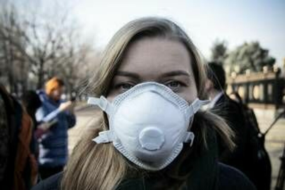 Maria Kolesnikova vid miljöorganisationen MoveGreen är en av de som deltog i en protest mot den dåliga luften i november förra året. Hon har tröttnat på vad hon anser är regeringens handlingsförlamning. Foto: Mia Holmberg Karlsson
