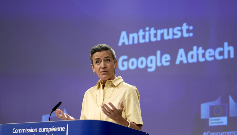 Google kan ha använt sin marknadsposition för att gynna sina egna tjänster på ett otillbörligt sätt, enligt Margrethe Vestager, ansvarig för konkurrensfrågor i EU-kommissionen. Google kan ha använt sin marknadsposition för att gynna sina egna tjänster på ett otillbörligt sätt, enligt Margrethe Vestager, ansvarig för konkurrensfrågor i EU-kommissionen.