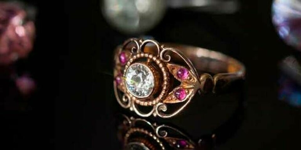 Diamanter för smycken kan nu framställas syntetiskt. Foto: Fraunhofer IAF