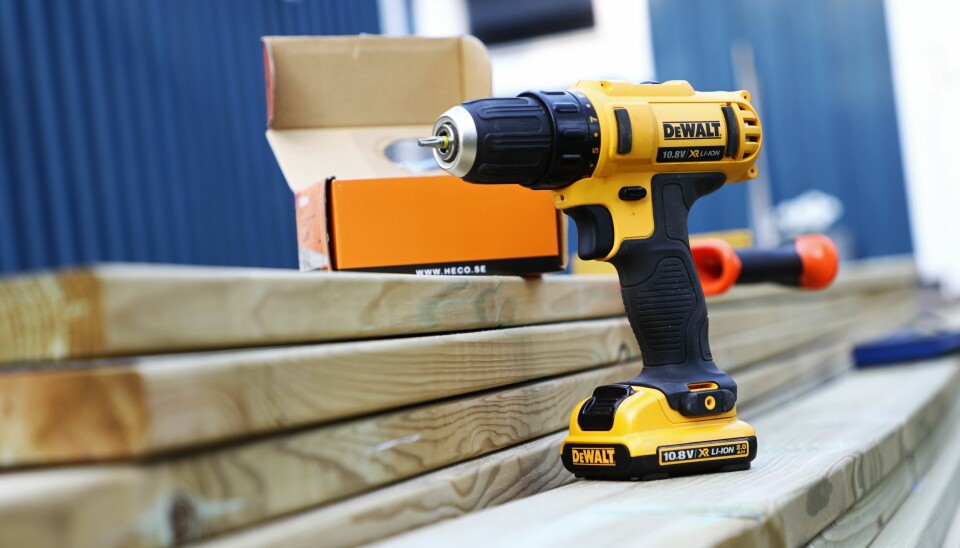 Det går inte att kombinera ett batteri från till exempel Dewalt med ett verktyg från någon annan tillverkare – vilket Villaägarna vill ändra på. Det går inte att kombinera ett batteri från till exempel Dewalt med ett verktyg från någon annan tillverkare – vilket Villaägarna vill ändra på.