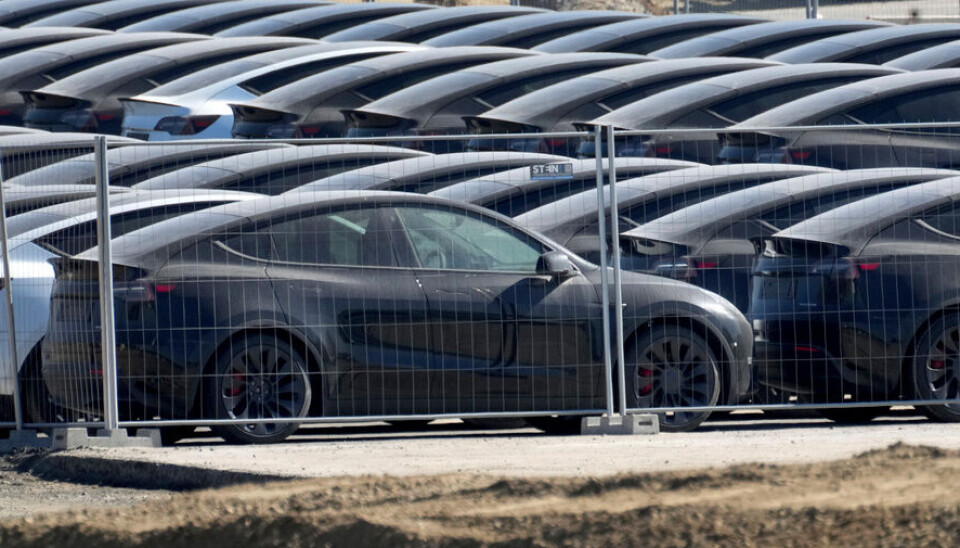 Tesla är draglok när försäljningen av bilar lyfte för tionde månaden i rad i maj i år, enligt branschstatistik. Arkivbild Tesla-bilar