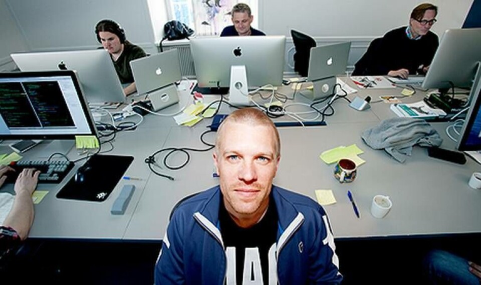I Mag Interactives senaste spel Ruzzle Adventure ska spelaren hitta ord i äventyrsmiljö. Daniel Hasselberg leder företagets 35 anställda. Foto: Jörgen Appelgren I Mag Interactives senaste spel Ruzzle Adventure ska spelaren hitta ord i äventyrsmiljö. Daniel Hasselberg leder företagets 35 anställda. Foto: Jörgen Appelgren
