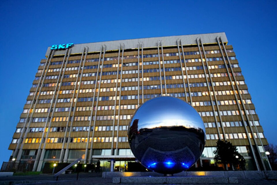 SKF:s vd Tom Johnstone gick på en föreläsning om den globala uppvärmningen 2004. Året därpå startade SKF miljöprojektet Beyond Zero. Foto: SKF SKF:s vd Tom Johnstone gick på en föreläsning om den globala uppvärmningen 2004. Året därpå startade SKF miljöprojektet Beyond Zero. Foto: SKF