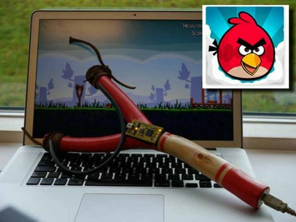 Spelet Angry Birds kan nu styras med en riktig slangbella. Foto: Mbed.org
