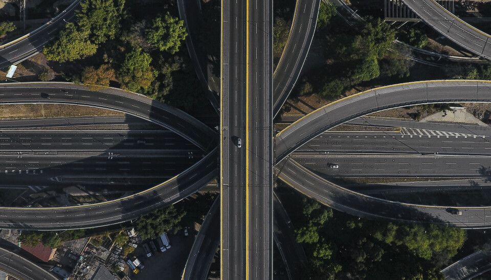 Tät biltrafik kan komma att avlastas av flygande elektriska bilar. Arkivbild. Tät biltrafik kan komma att avlastas av flygande elektriska bilar. Arkivbild.