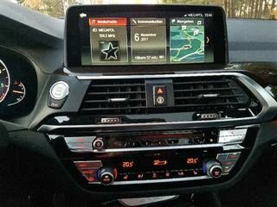 BMW:s smarta infotainment...