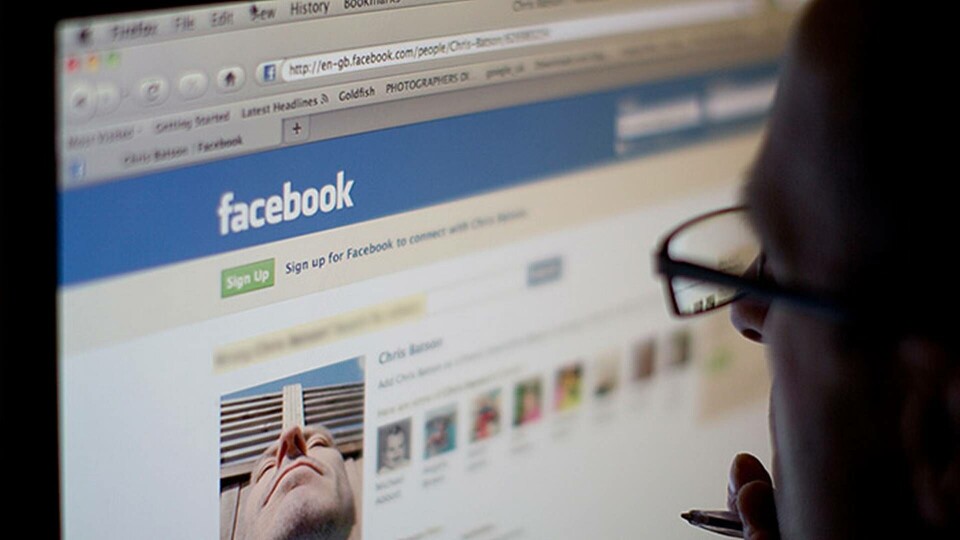 Som svar på den massiva kritiken mot Facebook, delvis efter Cambridge Analytica-skandalen, släpper företaget nya communityregler för innehåll. Foto: Alamy Som svar på den massiva kritiken mot Facebook, delvis efter Cambridge Analytica-skandalen, släpper företaget nya communityregler för innehåll. Foto: Alamy