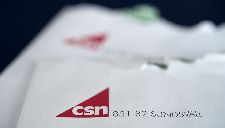 CSN hinner inte hantera alla ärenden, uppger myndigheten. Arkivbild. CSN hinner inte hantera alla ärenden, uppger myndigheten. Arkivbild.