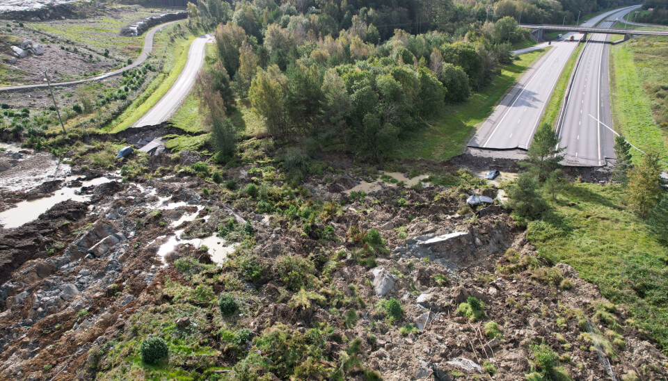 Jordskredet som kapade E6:an i Stenungsund innebär att en pulsåder har gått av och det kan få stora effekter för kommunen och Västsverige. Jordskredet som kapade E6:an i Stenungsund innebär att en pulsåder har gått av och det kan få stora effekter för kommunen och Västsverige.