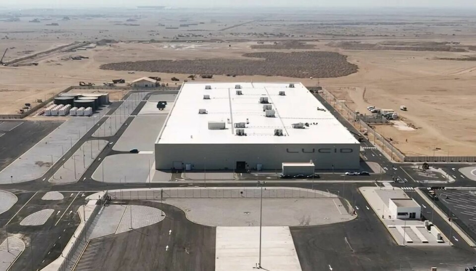 Inledningsvis kommer Jeddah-fabriken att montera ihop färdiga kit byggda i USA.