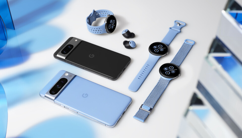 Pixel 8 och Pixel 8 Pro i sällskap av Pixel Watch 2 och Pixel Ear Buds Pro som nu finns i ny färg. Google