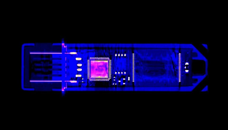 Den krypterade usb-stickan ska – egentligen – radera sitt innehåll efter tio felaktiga lösenord. Den krypterade usb-stickan ska – egentligen – radera sitt innehåll efter tio felaktiga lösenord.