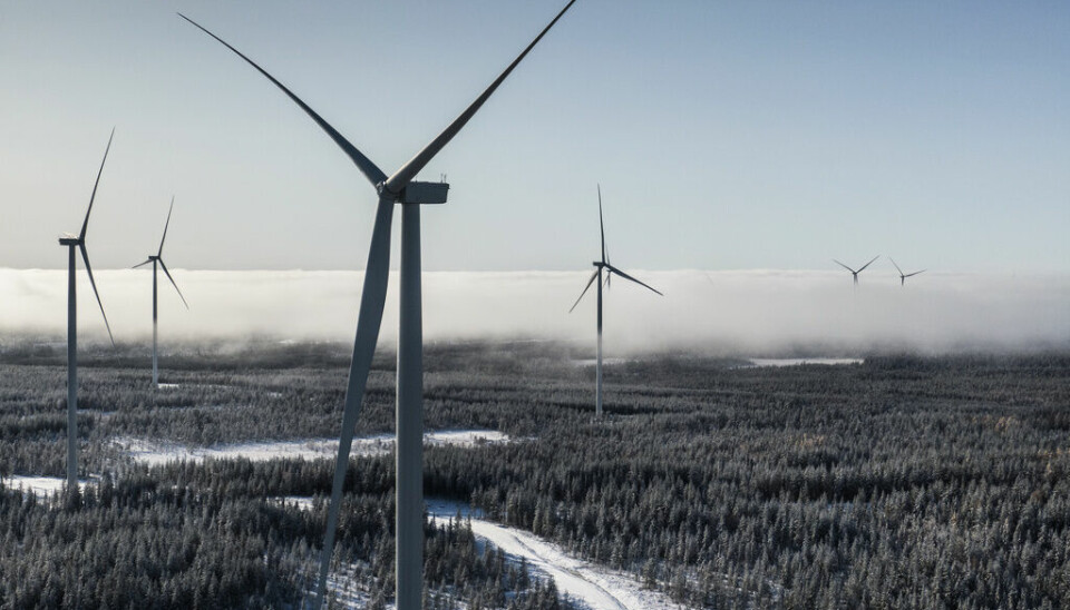 Det tar längre tid att få tillstånd för vindkraftverk i Sverige jämfört med flera andra länder, skriver Sveriges Ingenjörer i ett debattinlägg. Arkivbild.