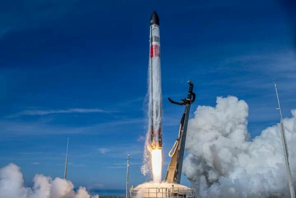 Amerikanska Rocket Labs försök började med att deras Electron-raket levererade 34 satelliter till rymden. Foto: TT/Rocket Lab via AP