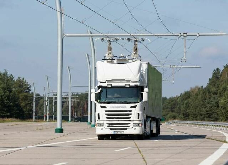Siemens och Scania arbetar med att ta fram system för elvägar. Bilden är tagen vid testanläggningen i Tyskland. Foto: Dietmar Gust