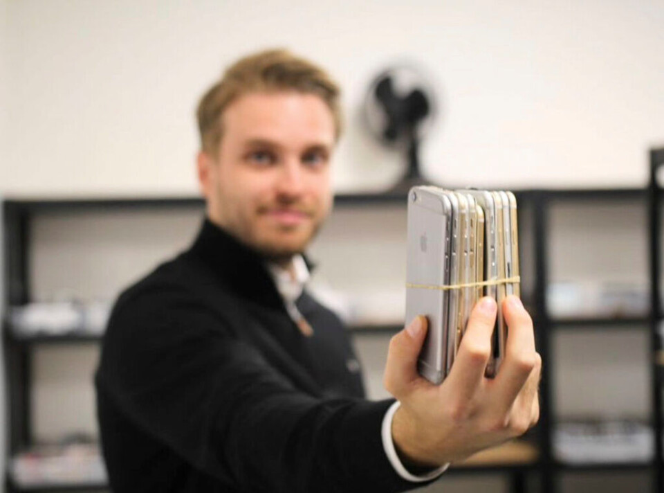 På Refurbee har man en 40-stegsmodell för att testa alla funktioner på produkterna, berättar Nordenchefen Marcus Haglund. Foto: TT På Refurbee har man en 40-stegsmodell för att testa alla funktioner på produkterna, berättar Nordenchefen Marcus Haglund. Foto: TT