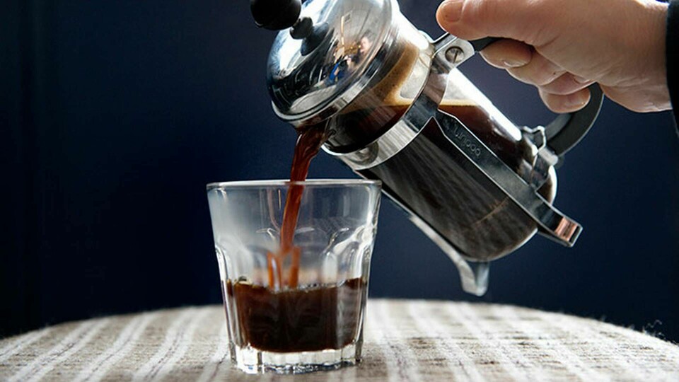 Tre koppar kaffe om dagen är bra för hälsan, enligt en ny studie. Foto: TT