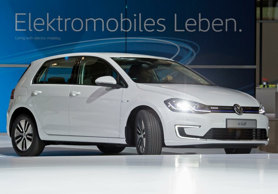 Volkswagen E-Golf. Foto: Jens Meyer Volkswagen E-Golf. Foto: Jens Meyer