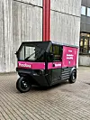 Foodora vill byta ut bilarna – testar eldrivna trehjulingar i Stockholm