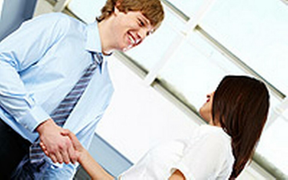 Förtroende för anställda gör chefen mindre stressad. Foto: Colourbox Förtroende för anställda gör chefen mindre stressad. Foto: Colourbox