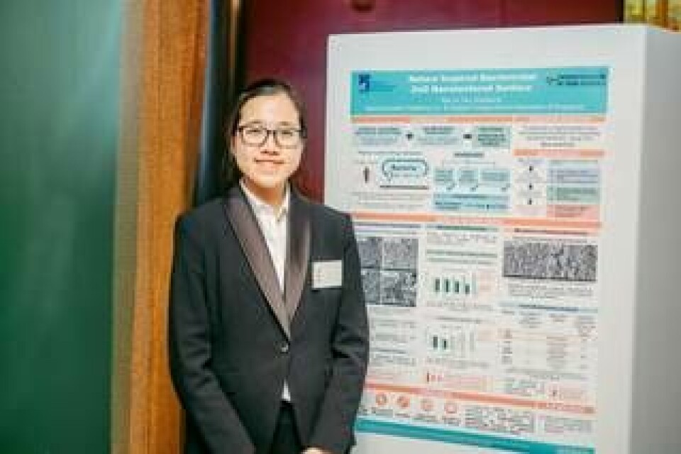 Yee Li Tan från Singapore utvecklar ett antibakteriellt material som inte leder till ökad resistens hos bakterier. Foto: Ola Jacobsen