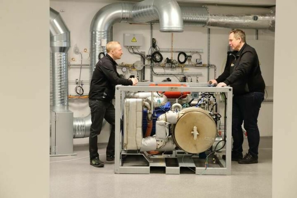 I det nyöppnade labbet i Göteborg testas och verifieras uppgraderingar för volymproduktion av stirlingmotorer. Foto: Anton Elm