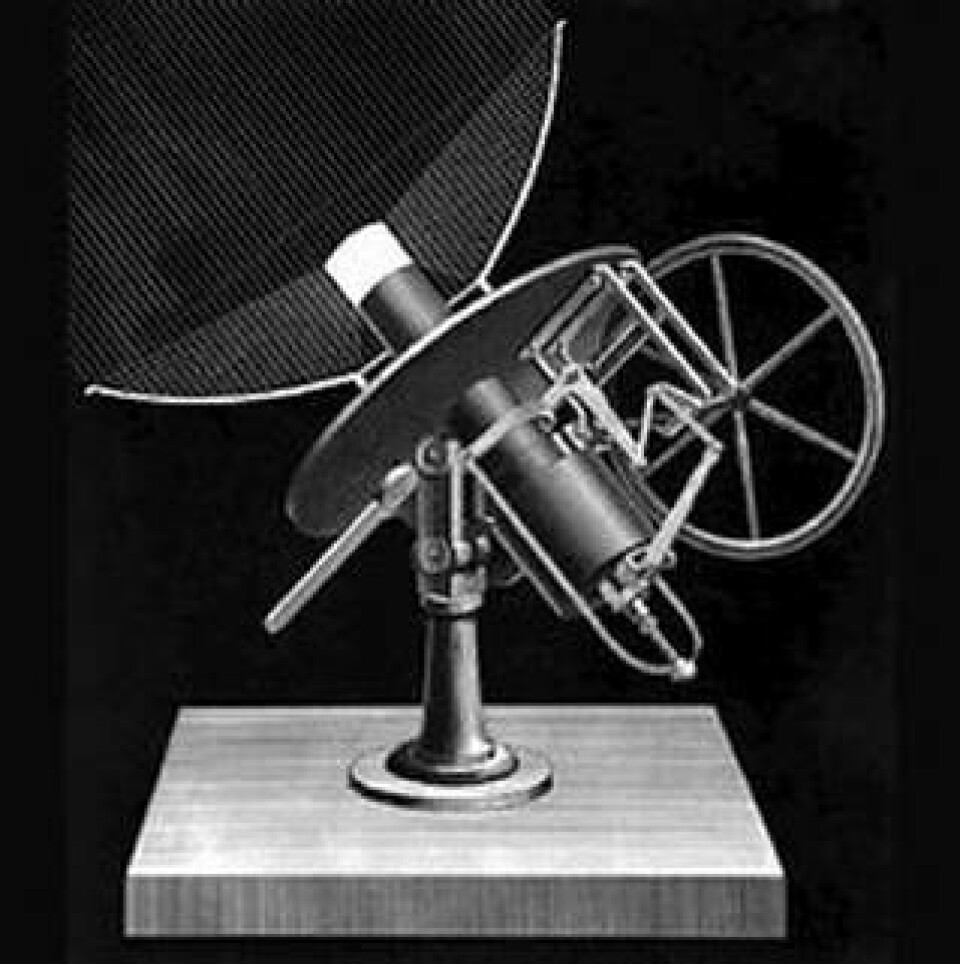 John Ericssons soldrivna varmluftsmotor Sun Motor från 1872. Bilden finns i John Ericsson egna uppfinnarmemoarer 'Contributions to the Centennial Exhibition, 1876'.