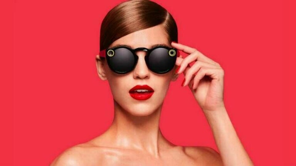 Snapchats Spectacles, ett par glasögon med inbyggda kameror. Foto: Snapchat/Spectacles.