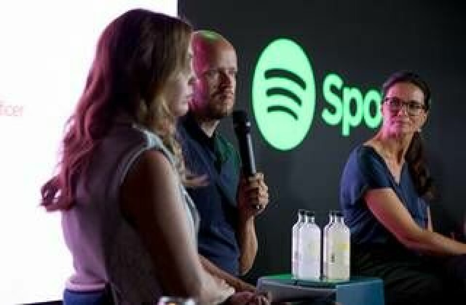 Dustee Jenkins, kommunikationschef, Daniel Ek, vd och Cecila Qvist, marknadschef på Spotify. Foto: Sanna Percivall