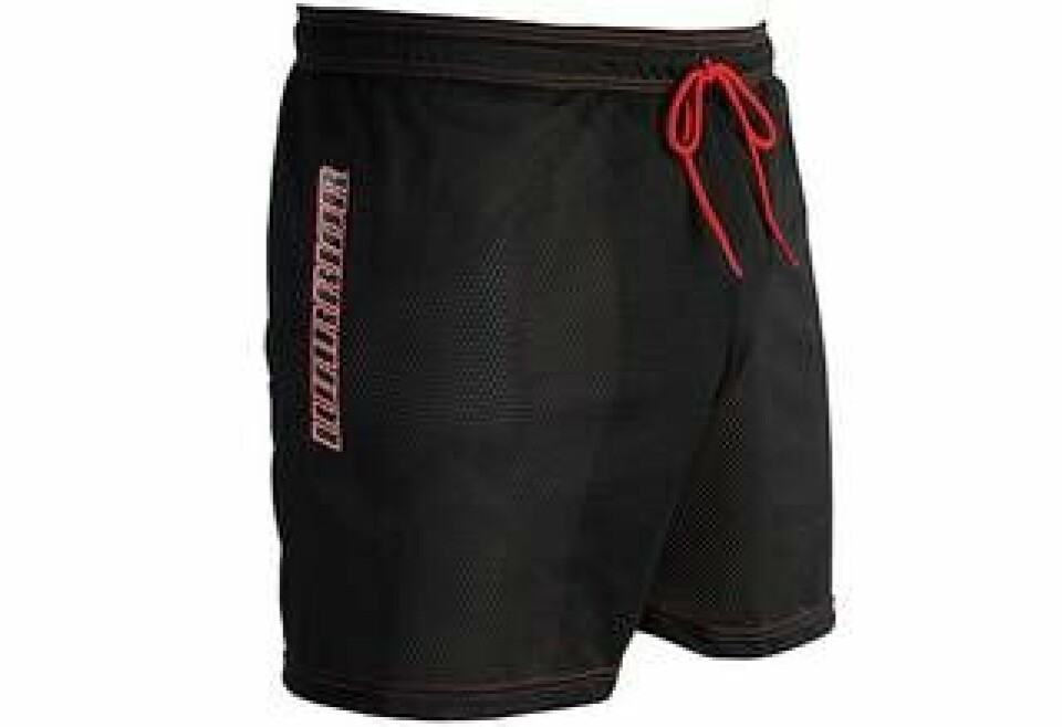 Skydd för paketet. Warriors shorts har inbyggd suspensoar att bäras under hockeybyxan. Den här modellen är för barn.
Pris: 200 kronor.
