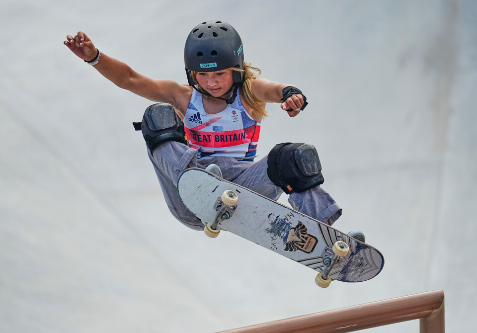 Skateboard debuterade som olympisk gren vid sommarspelen i Tokyo 2021. En stor publikfavorit var 13-åriga Sky Brown från Storbritannien, som höll för trycket och tog brons. Foto: KIM PRICE/CSM/SHUTTERSTOCK/TT Skateboard debuterade som olympisk gren vid sommarspelen i Tokyo 2021. En stor publikfavorit var 13-åriga Sky Brown från Storbritannien, som höll för trycket och tog brons. Foto: KIM PRICE/CSM/SHUTTERSTOCK/TT