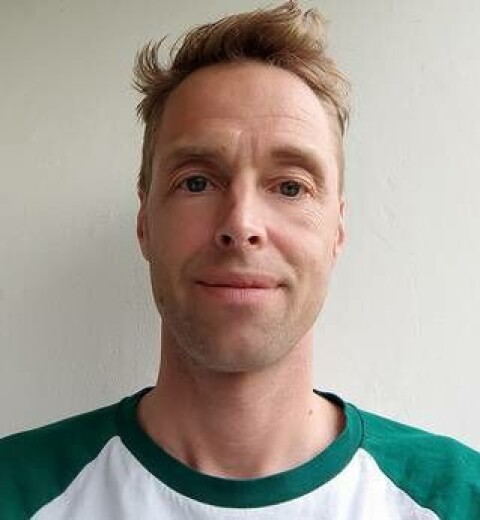 Martin Karlsson, skateboardåkare sedan 34 år som designar skateparker på uppdrag av den ideella föreningen Stockholm Skateboard Collective. Martin Karlsson, skateboardåkare sedan 34 år som designar skateparker på uppdrag av den ideella föreningen Stockholm Skateboard Collective.