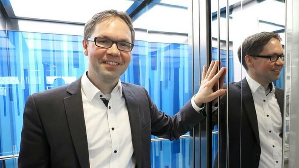 ”I den digitaliserade världen går det inte att vinna på egen hand”, säger Tomio Pikhala, teknikchef för Kone, en av världens största hisstillverkare. Foto: Helen Ahlbom ”I den digitaliserade världen går det inte att vinna på egen hand”, säger Tomio Pikhala, teknikchef för Kone, en av världens största hisstillverkare. Foto: Helen Ahlbom