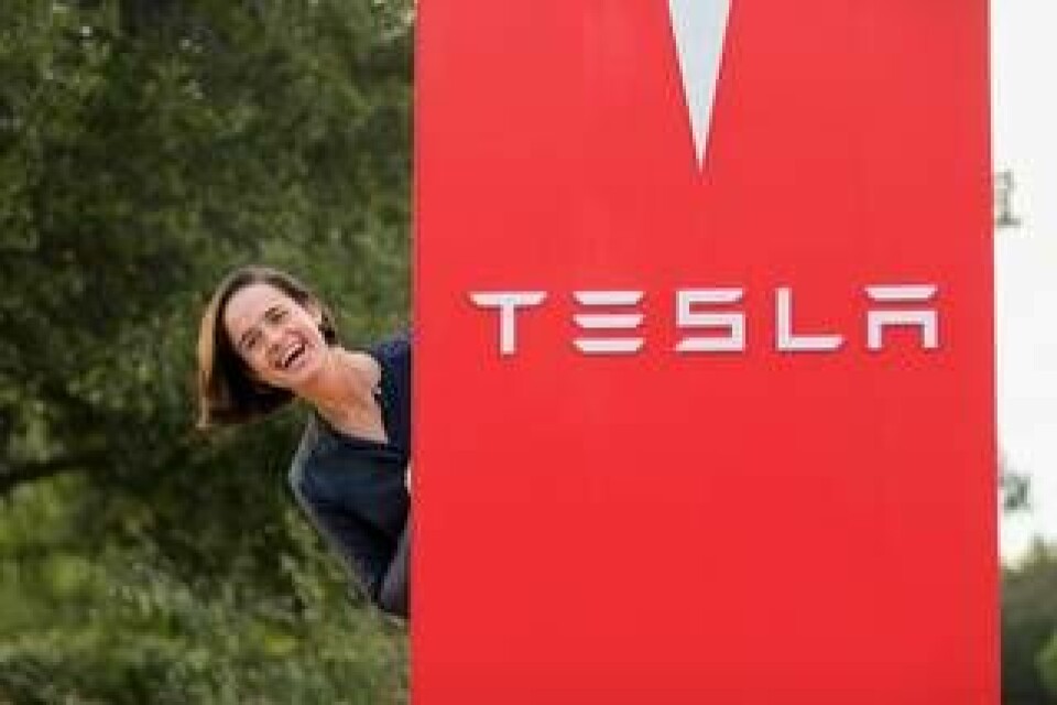 Izabelle Back började som praktikant på Tesla. Foto: Tesla