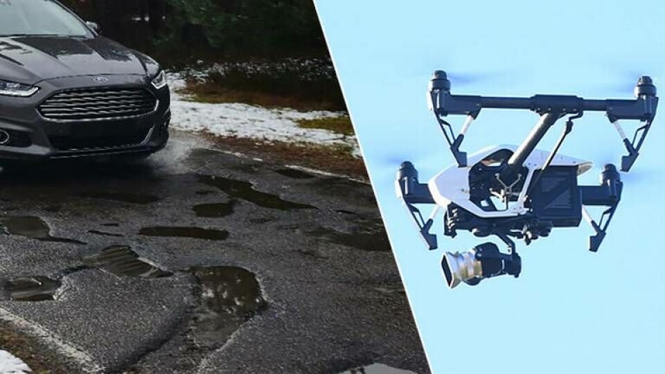 När potthål och sprickor uppkommer – lagas det självständigt av drönare med 3d-skrivare. Både Ford (bilen på bilden) och Jaguar Land Rover forskar dessutom kring teknik som ska upptäcka vägskador. (Drönaren på bilden är inte densamma som i artikeln) Foto: Ford, Fredrik Sandberg / TT När potthål och sprickor uppkommer – lagas det självständigt av drönare med 3d-skrivare. Både Ford (bilen på bilden) och Jaguar Land Rover forskar dessutom kring teknik som ska upptäcka vägskador. (Drönaren på bilden är inte densamma som i artikeln) Foto: Ford, Fredrik Sandberg / TT