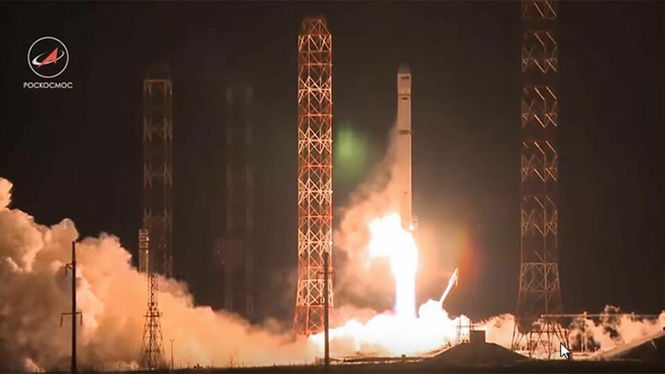 Bild ur Youtubevideon från raketuppskjutningen.