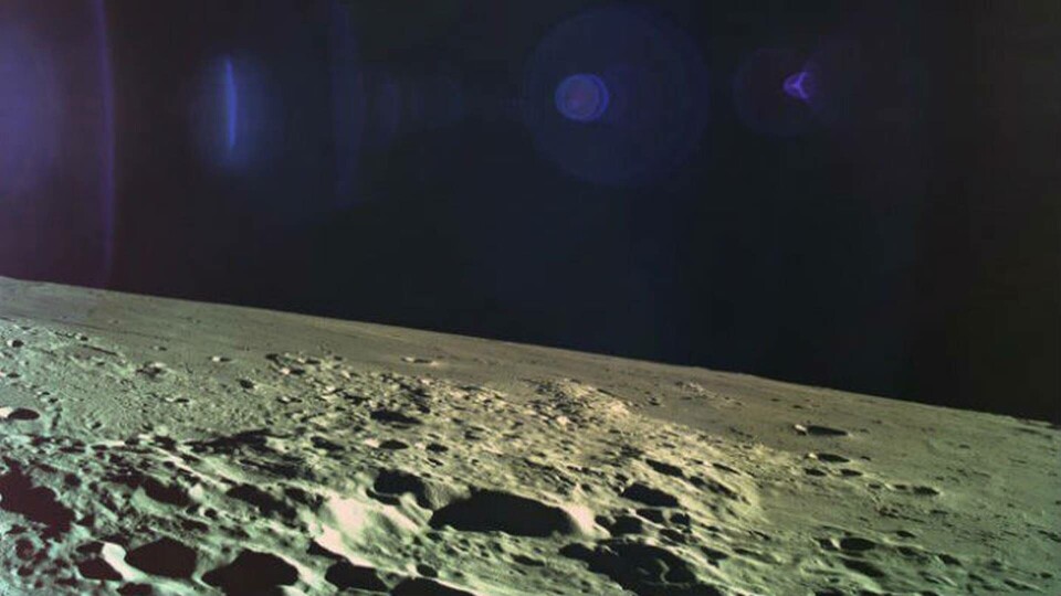 Så nära. Det här är vad sonden Beresheet 'såg' minuterna innan kraschlandningen. Foto: SpaceIL/Beresheet Spacecraft Så nära. Det här är vad sonden Beresheet 'såg' minuterna innan kraschlandningen. Foto: SpaceIL/Beresheet Spacecraft