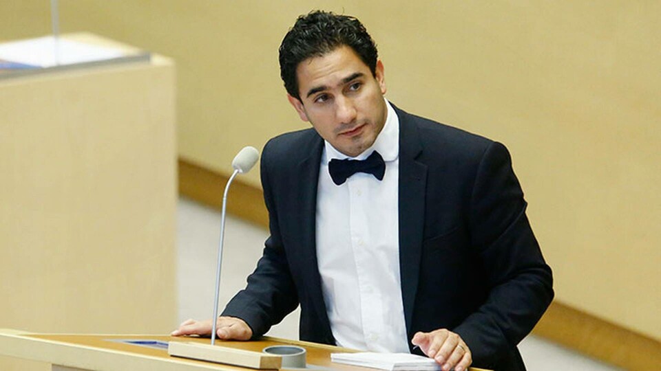 Ardalan Shekarabi (S). Foto: Patrik C Österberg / IBL Ardalan Shekarabi (S). Foto: Patrik C Österberg / IBL