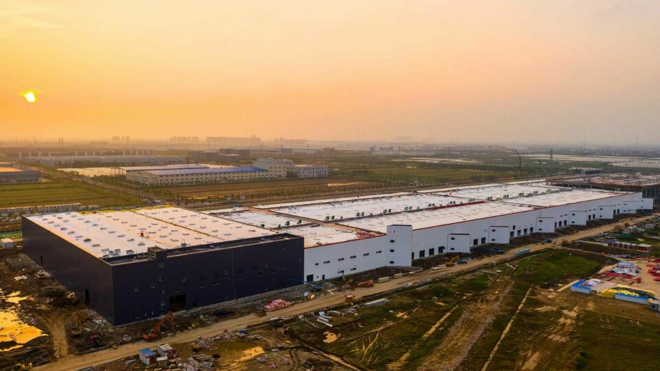 Arbetet med bygget av Gigafactory 3 i Kina är i full gång. Nästa steg väntas bli en bilfabrik i Europa. Foto: Imaginechina