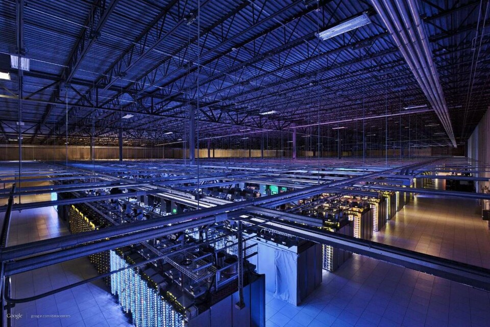 Bilden visar en av Googles enorma serverhallar i Council Bluffs, Iowa. Foto: Google Bilden visar en av Googles enorma serverhallar i Council Bluffs, Iowa. Foto: Google