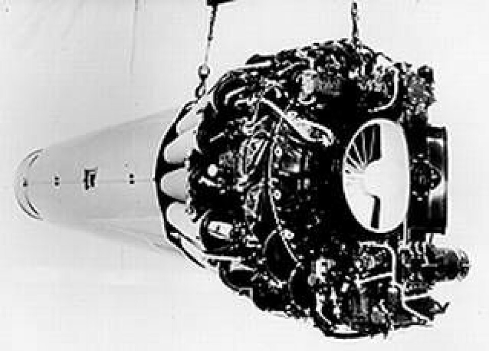 Kompressorn på motorn de Havilland Goblin var av radialtyp. Den slungade luften in i brännkamrarna som satt i en krans runt motorn, därav det trinda utseendet. Samma motor kom också att sitta i det första svenska reaplanet J 21R. Foto: Svensk flyghistorisk förenings arkiv