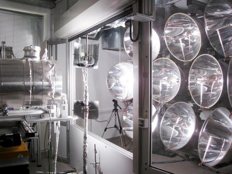 När Contisol testades i Tyskland användes simulerade solstrålar. Foto: DLR När Contisol testades i Tyskland användes simulerade solstrålar. Foto: DLR