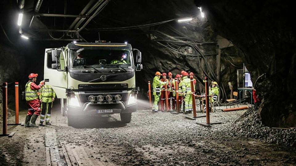 Volvos lastbil visas upp i gruvan i Kristineberg Foto: Volvo AB