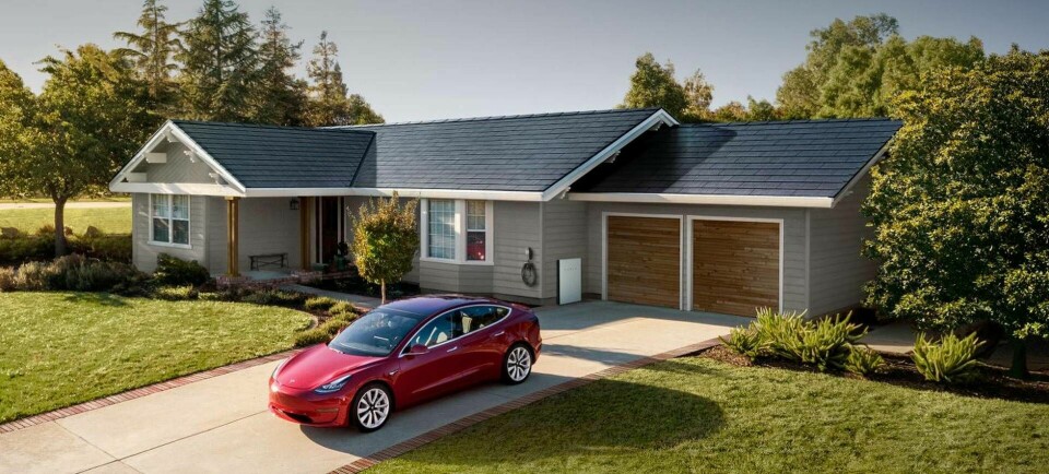 Nu har Tesla presenterat en ny version av sitt soltak. Version tre går under namnet 'Solar Glass Roof'. Foto: Tesla