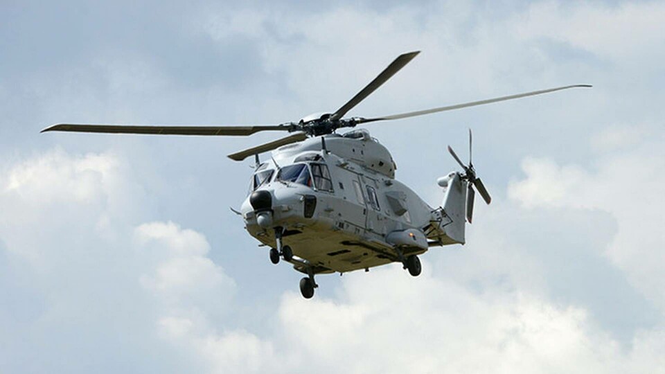 En Helikopter 14 ( HKP 14 ) i luften. Dyr i drift. Foto: TT En Helikopter 14 ( HKP 14 ) i luften. Dyr i drift. Foto: TT
