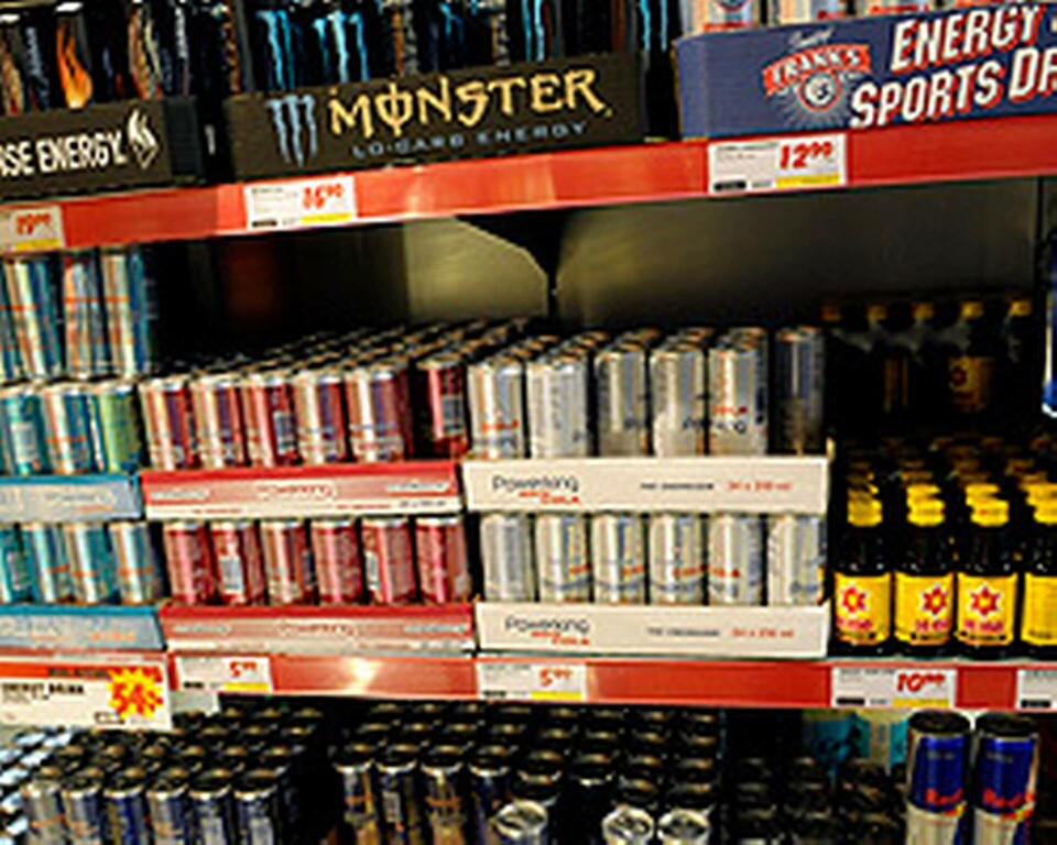 Energidryck gör barn hyperaktiva, menar forskare. Foto: TT Energidryck gör barn hyperaktiva, menar forskare. Foto: TT